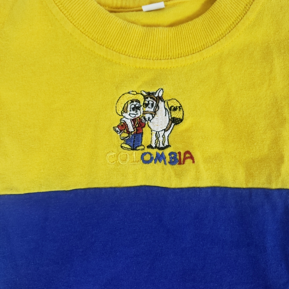 Infant Colombia Tshirt Size 0 Soccer - Picture 5 of 6